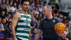 Sporting impõe primeira derrota à Oliveirense em Oliveira de Azeméis para a Liga Betclic