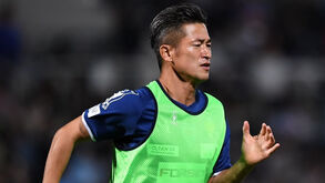 Kazuyoshi Miura junta-se ao Fukushima e continua carreira no futebol aos 58 anos