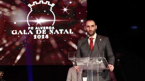 Alverca junta mais de 700 pessoas em Gala de Natal 