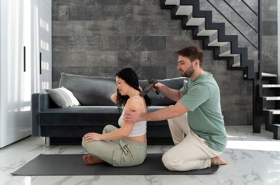 Massagem com pistola Lenovo no Aliexpress: recuperação muscular acessível e avaliada