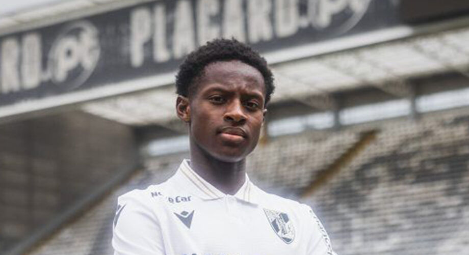 O francês provou no Dragão que é um nome para levar muito a sério no Vitória. Esteve intimamente ligado aos golos minhotos e mostrou vários argumentos. 