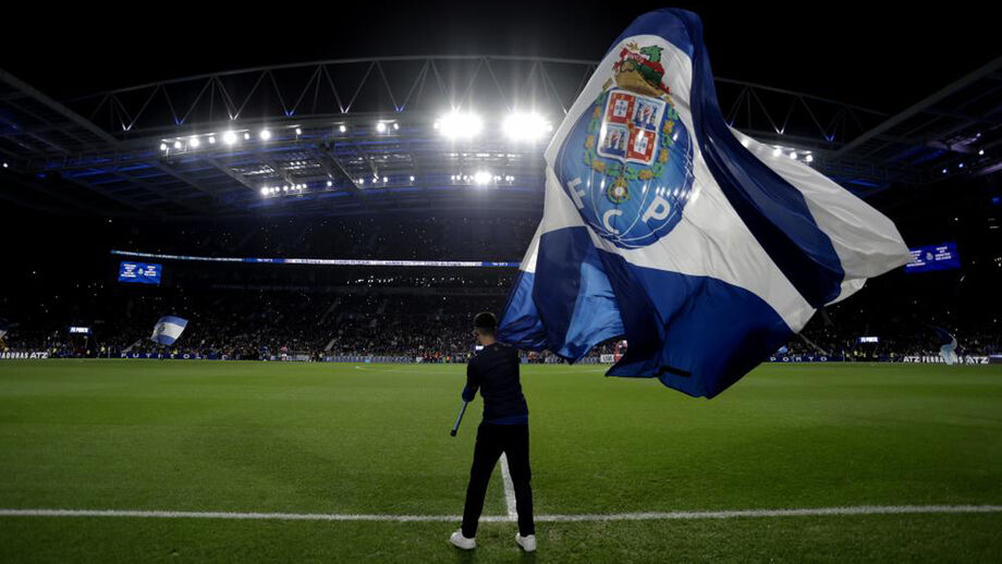 FC Porto sofreu para vencer o Estoril no Dragão