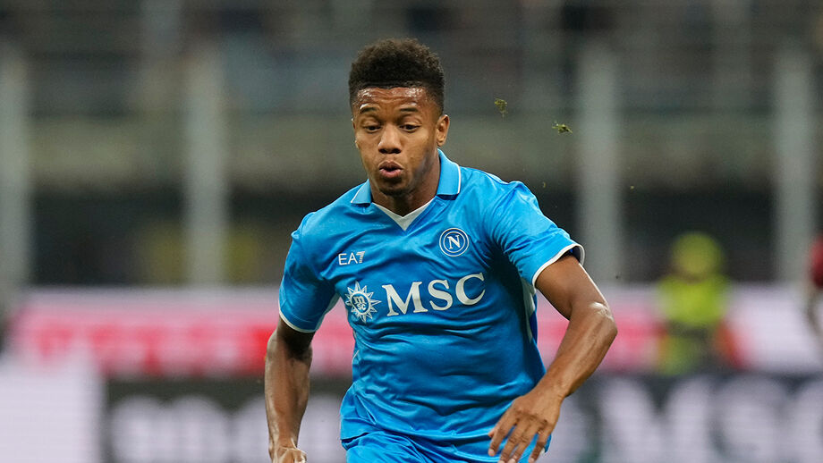 David Neres em evidência