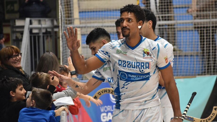 Bruno Dinis joga no Novara