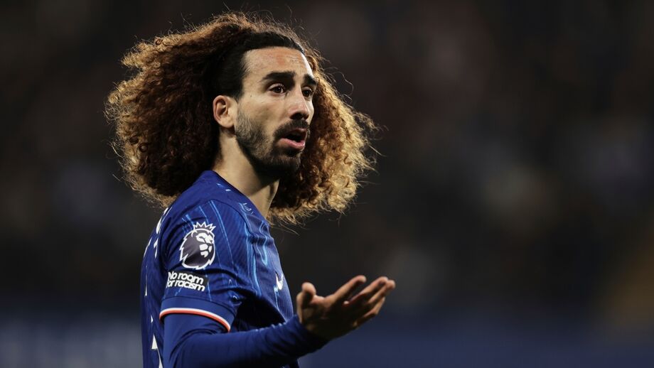 Cucurella em maus lençóis