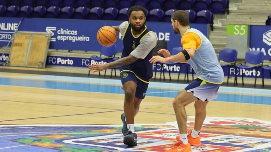 Corey Allen já treina no FC Porto