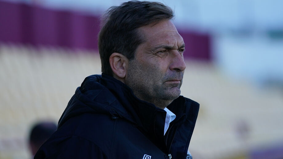 Luís Tralhão luta por levar o Torreense à final da Taça