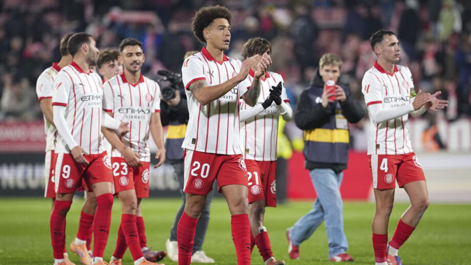 Catalães afastados com estrondo