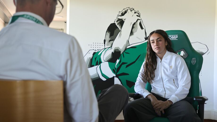 Centrocampista de 19 anos do Sporting é quem joga mais entre as leoas