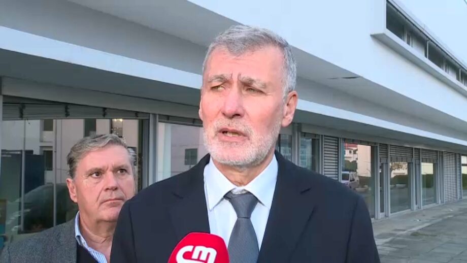 Candidato a Presidente da República comenta situação da distribuição de jornais mas realça que esta preocupação é do Governo