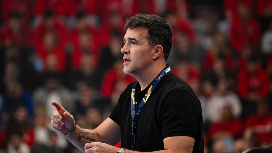 Ricardo Costa critica arbitragem após derrota do Sporting com Veszprém