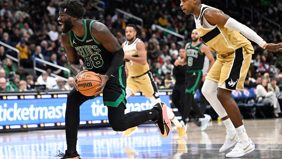 Neemias Queta em ação frente aos Washington Wizards 