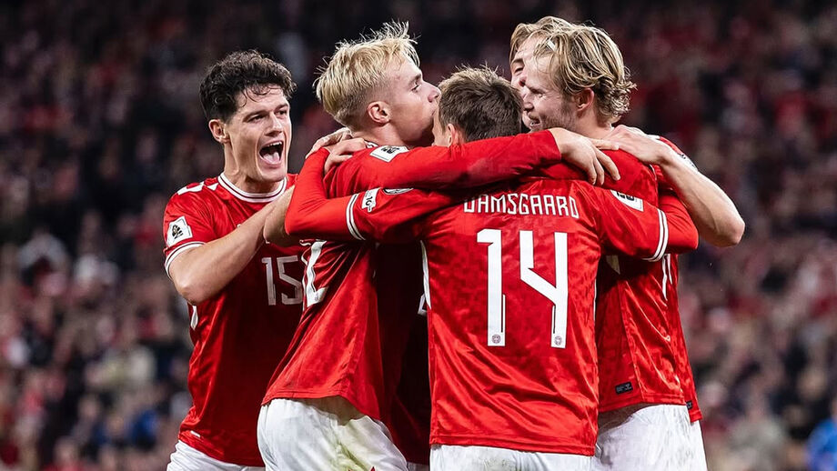 Froholdt e Hjulmand jogam juntos na seleção dinamarquesa