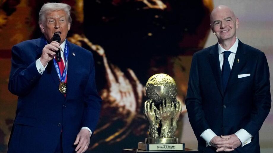 Donald Trump recebeu prémio da paz da FIFA