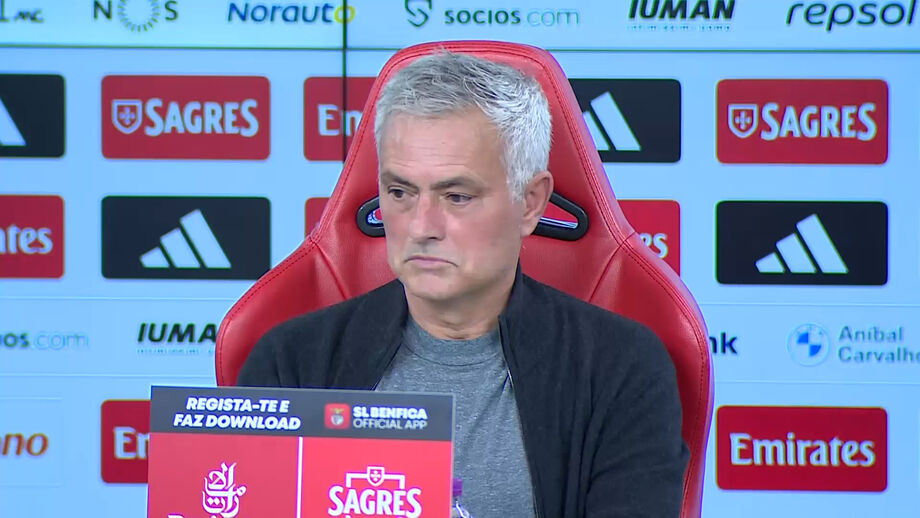 Treinador do Benfica acabou por não revelar o nome