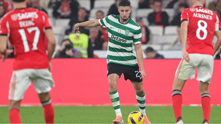 Gonçalo Inácio em ação no dérbi com o Benfica