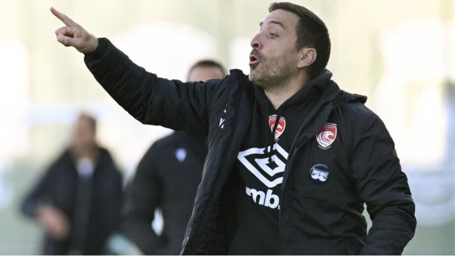 Vasco Matos, treinador do Santa Clara