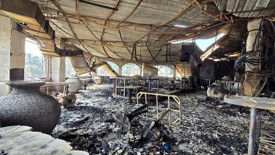 Incêndio em discoteca de Goa faz 25 mortos e levanta questões sobre licenças e segurança