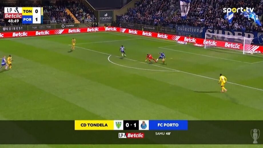 «FC Porto dá passo gigante rumo ao título numa jornada em que equipas da 2.ª Circular fizeram crochê» 