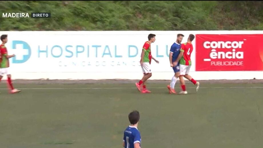 Momento da agressão filmado pela RTP-Madeira