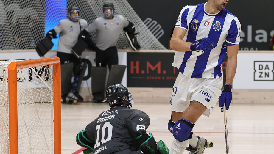 Carlo di Benedetto festeja golo na Elite Cup