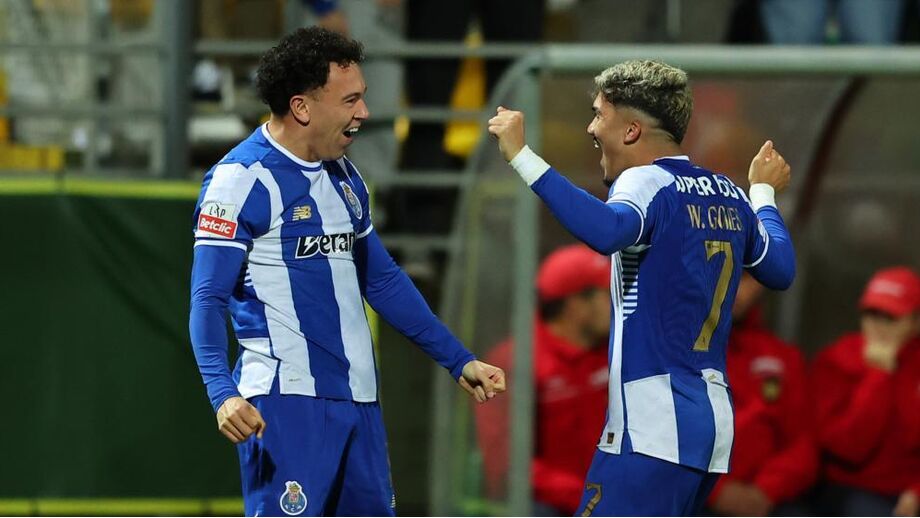 Pepê e William Gomes festejam