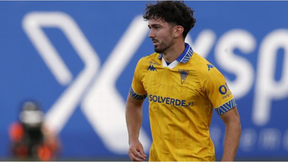 Jordan Holsgrove é uma das figuras do Estoril
