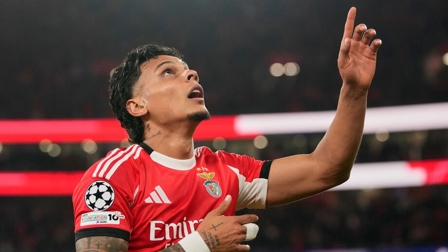 Richard Ríos em destaque contra o Nápoles