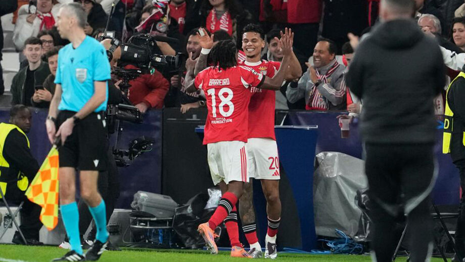 Richard Ríos e Leandro Barreiro celebram golos na Europa