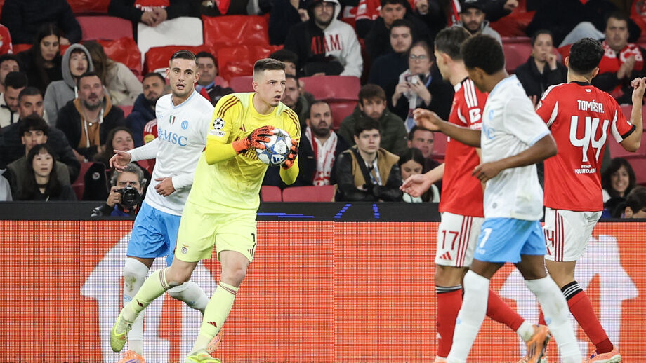 Trubin com ação segura frente ao Nápoles