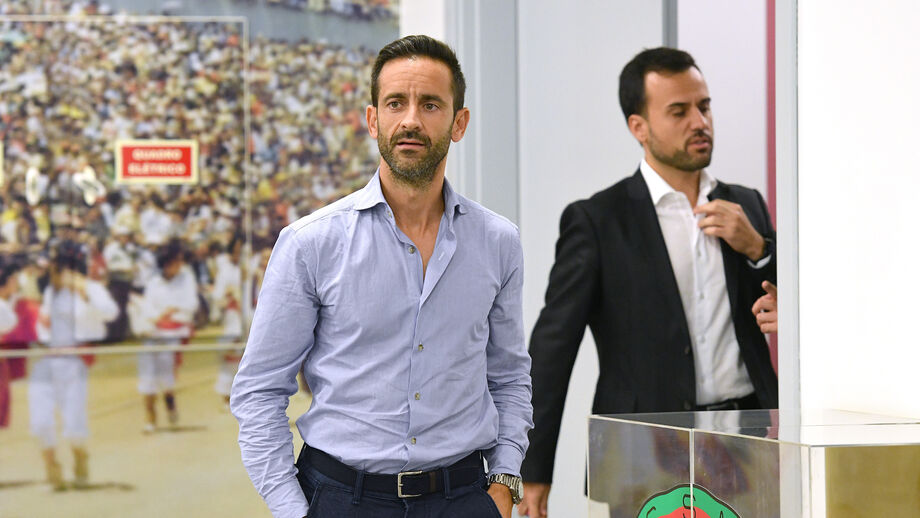 Miguel Moita, aqui com o diretor desportivo João Moura