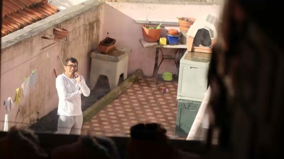 Inquilina paga apenas 43 euros de renda, nunca saiu e subalugou o apartamento