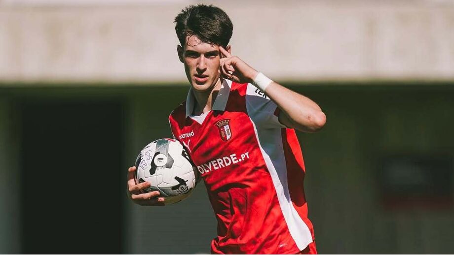 Luisinho é um dos melhores marcadores da Liga Revelação