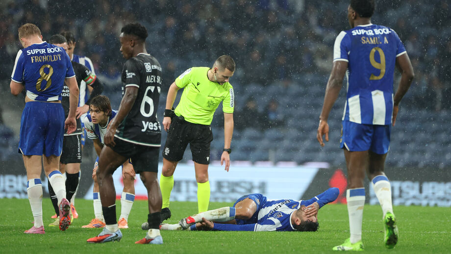 Alan Varela saiu com queixas do jogo com o E. Amadora