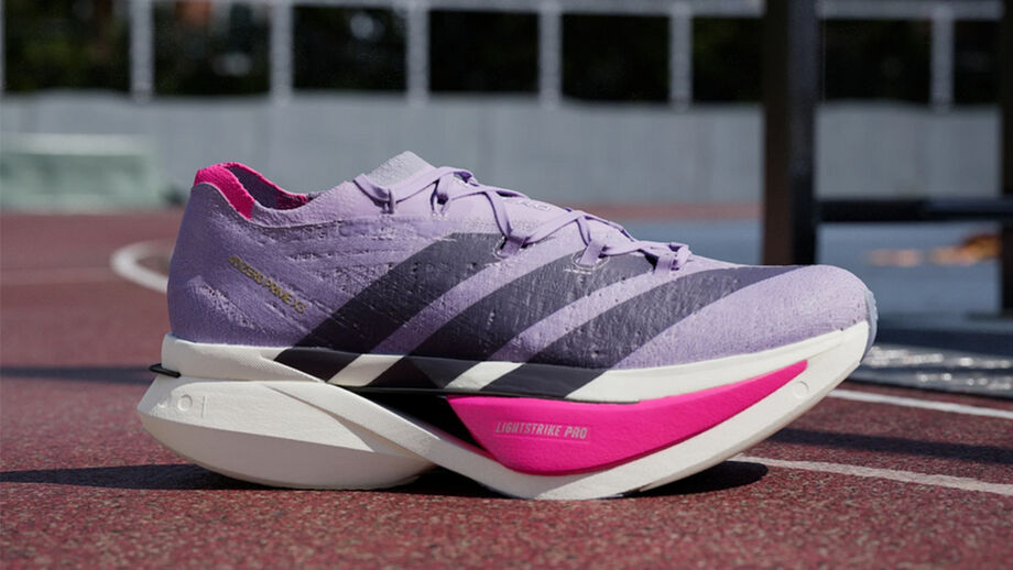 Adidas Adizero Prime X3 Strung desafia limites e lógica