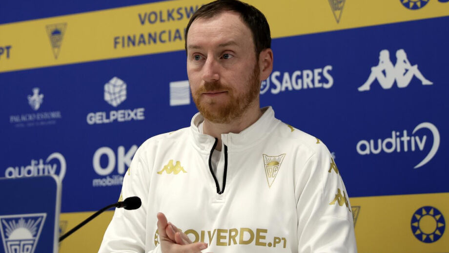Ian Cathro está na segunda época no Estoril