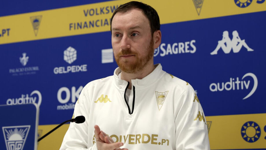 Ian Cathro, treinador do Estoril 