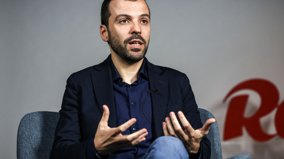 Candidato à presidência da República em entrevista exclusiva a Record