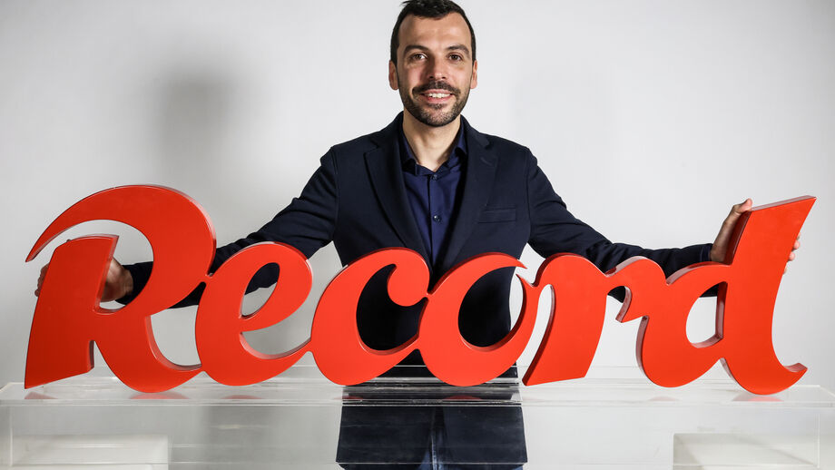 Candidato à presidência da República em entrevista exclusiva a Record