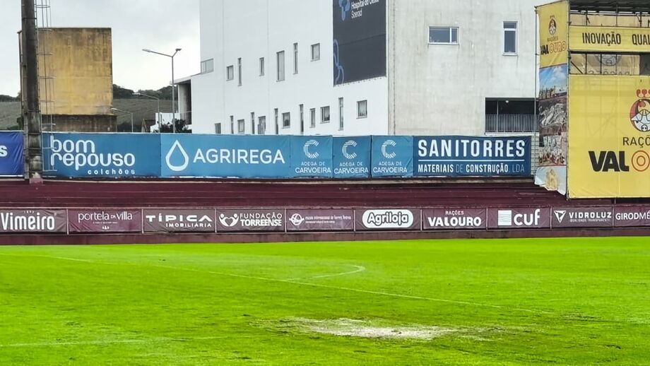 Estádio Manuel Marques, em Torres Vedras