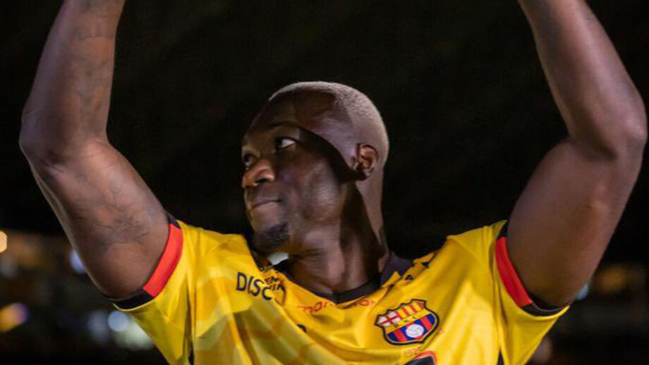 Felipe Caicedo abalado com assassinato de colega e pondera deixar futebol