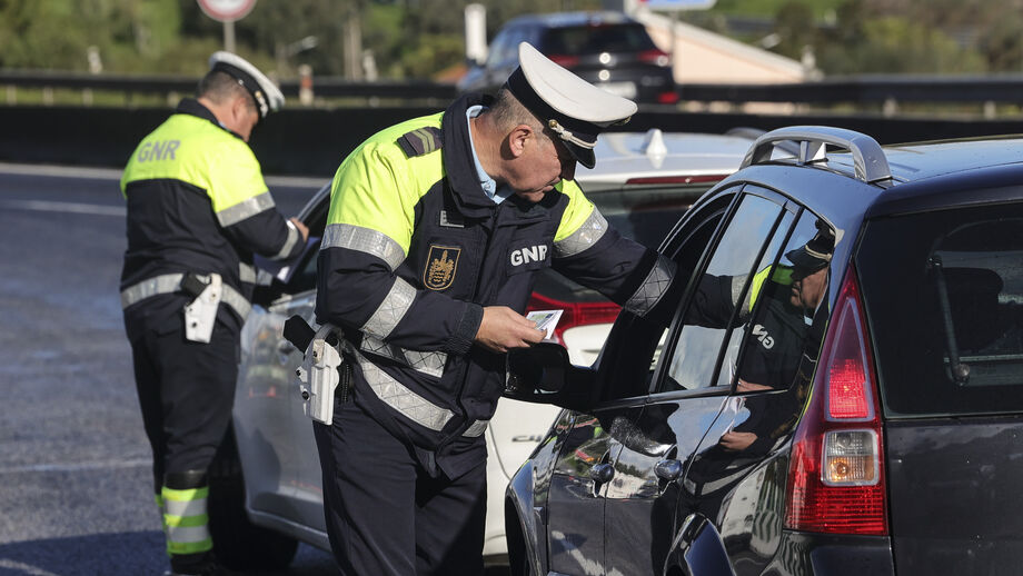 Militares da GNR em ação de fiscalização