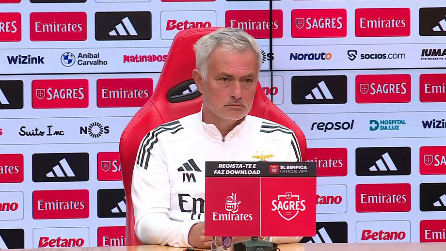 Treinador do Benfica garante ter um plano para os jovens