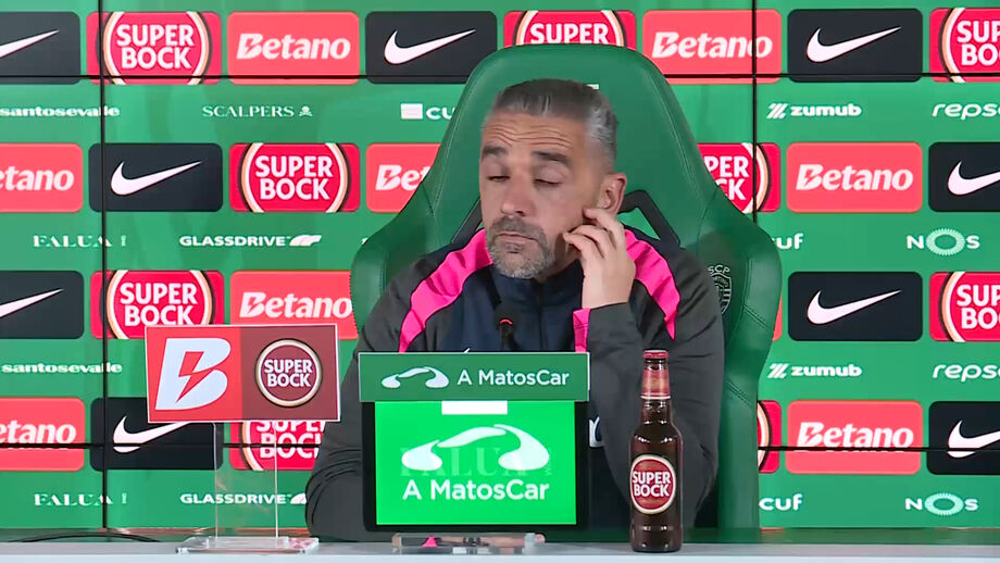Treinador do Benfica comparou as águias a Lewis Hamilton e técnico do Sporting... não se deixou ficar