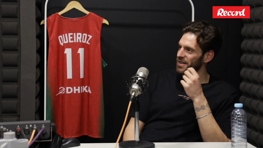 Capitão do FC Porto e da Seleção Nacional é o primeiro convidado do podcast 'Dois para um'