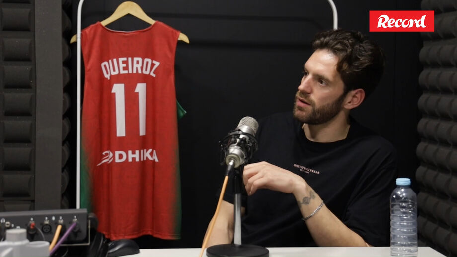 Capitão do FC Porto e da Seleção Nacional é o primeiro convidado do podcast 'Dois para um'