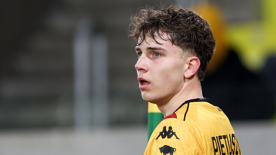 Oskar Pietuszewski é alvo do FC Porto, mas negócio exige paciência