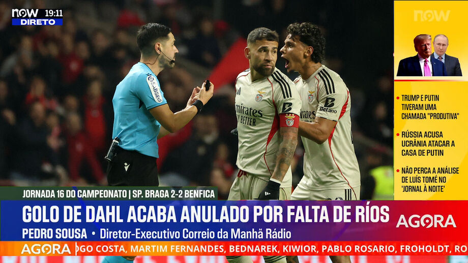 Diretor-executivo da CMR analisa a falta assinalada a Richard Ríos no golo anulado no Sp. Braga-Benfica