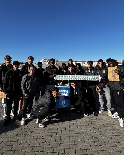 Formação do Sporting recolhe bens para o Banco Alimentar e garante mais de 694 kg