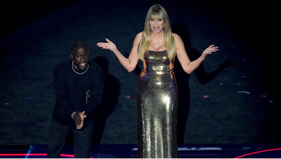 Heidi Klum apresenta sorteio do Mundial'2026